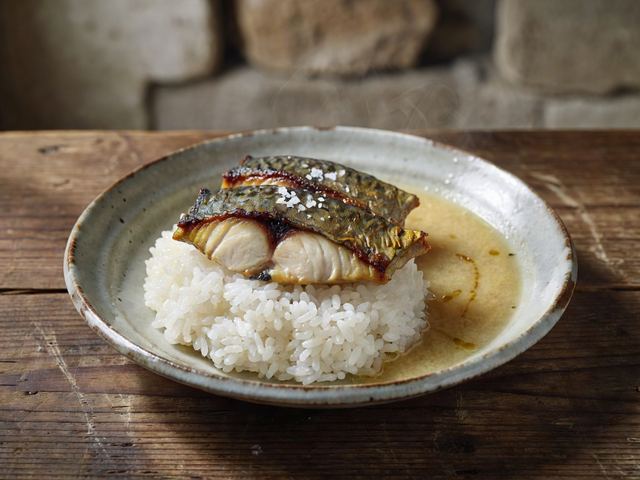Broiled Mackerel with Sticky Rice and Miso Soup