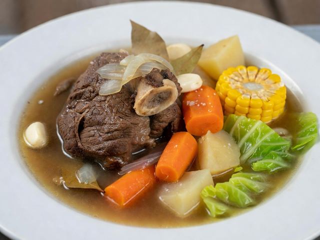 Caldo de Res