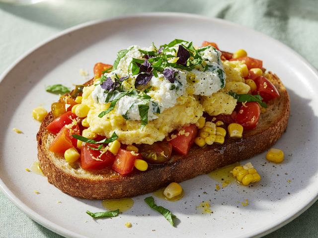 Basil Ricotta Soft Scramble on Corn-Tomato Toast