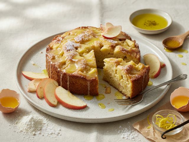 Italian Olive-Oil Apple Cake with Lemon Glaze